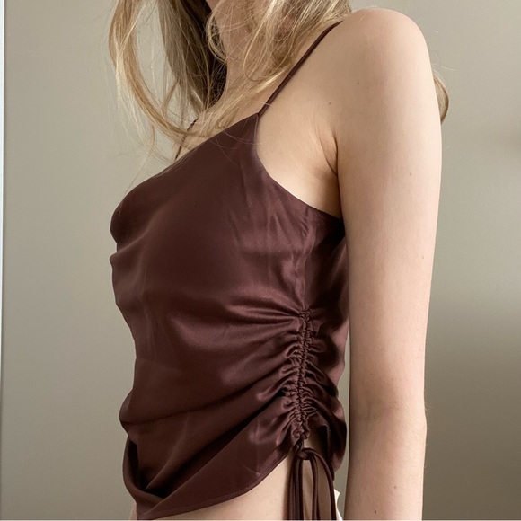 Cow neck silk top - Picture 2 of 7